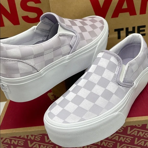 Vans Platform Sneakers Classic Slip-On Stackform
Satin Checkerboard Lilac - Picture 10 of 16